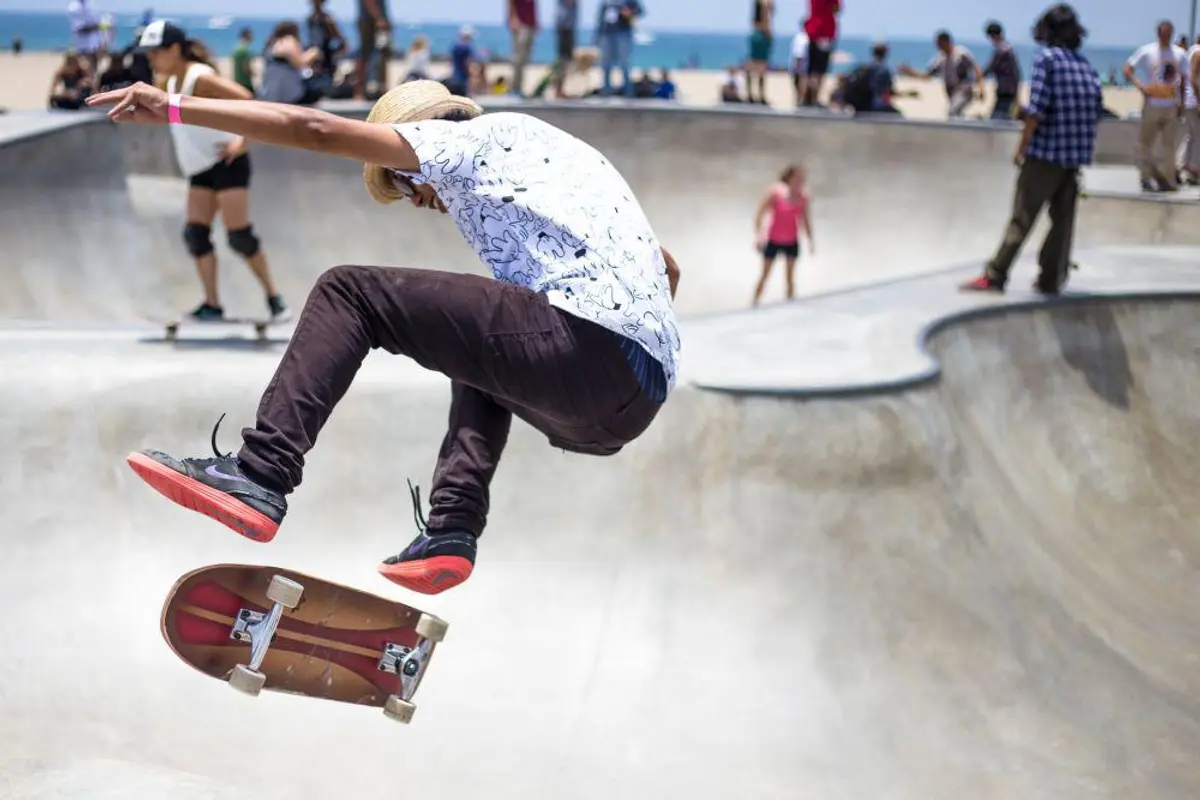 7 Pemain Skateboard Terbaik di Dunia 2025: Inspirasi dari Para Legenda Jalanan