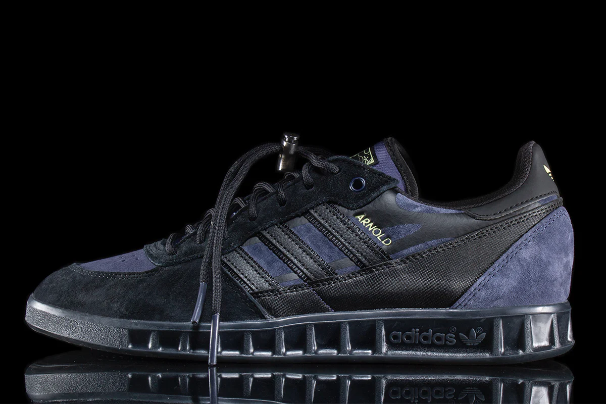 Handball Top Mike Arnold Resmi Diperlihatkan adidas Skateboarding Menjelang Peluncuran Global