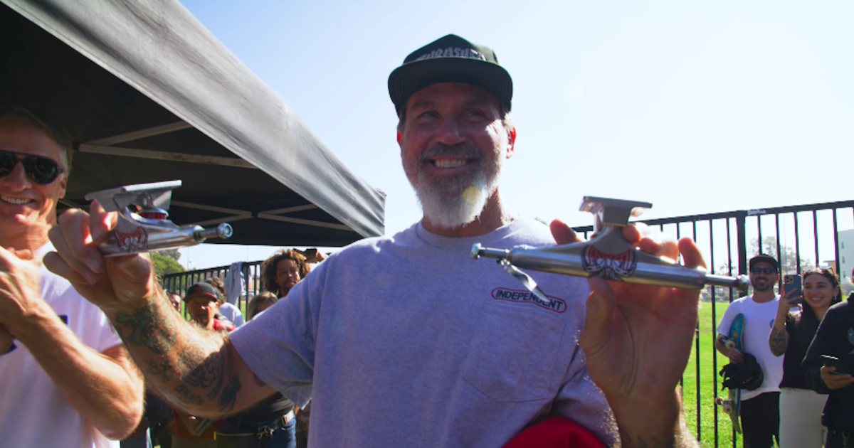 Tony Hawk Signature Truck: Kejutan Besar yang Mengharukan Dunia Skateboarding